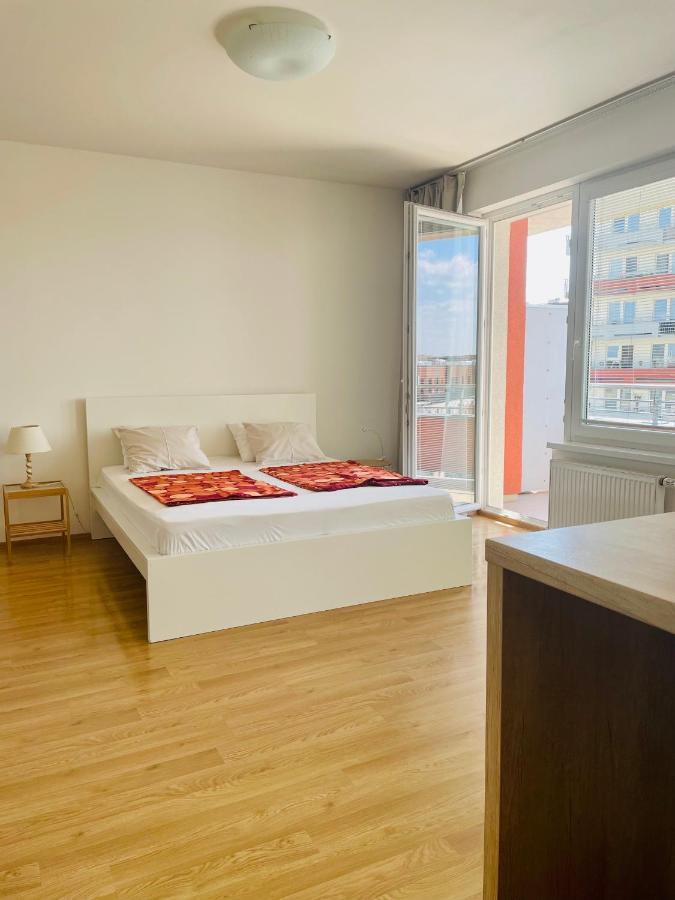 A Nice Place To Stay Apartments Prague Luaran gambar