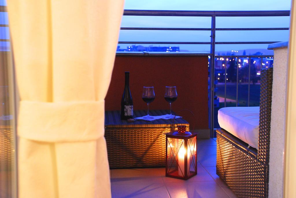 A Nice Place To Stay Apartments Prague Bilik gambar